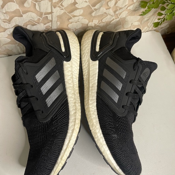 ADIDAS🔴UltraBoost LTD black/white  Men’s size 9 - Picture 8 of 12